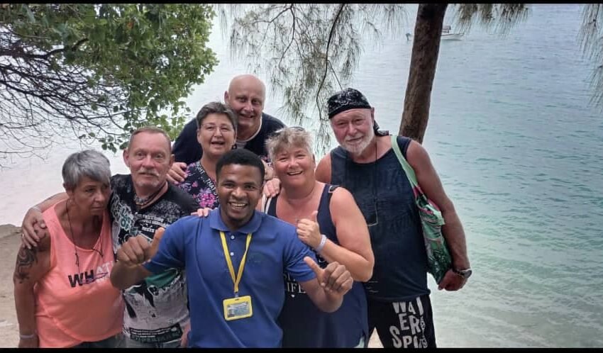 Harry Prison Island Tour 01